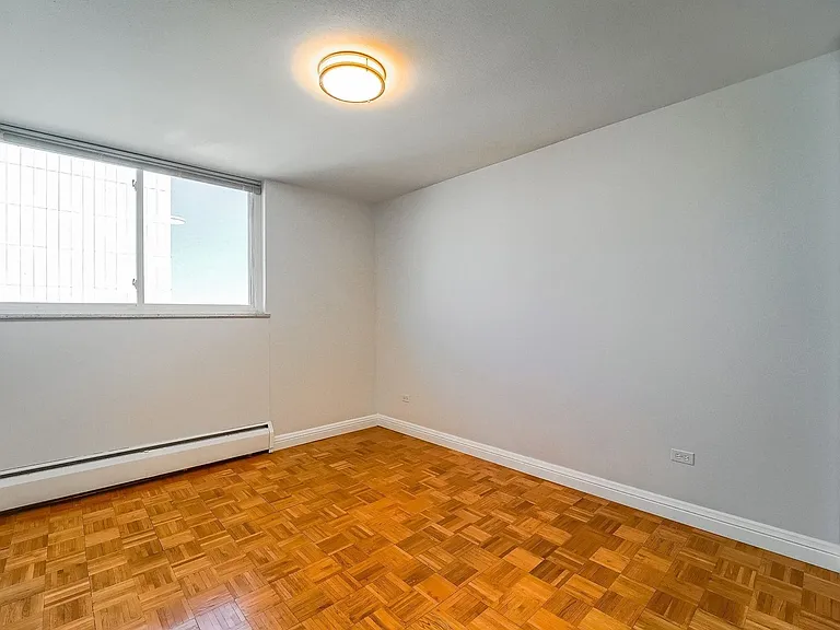 1111 Ash St #610 — Photo 9