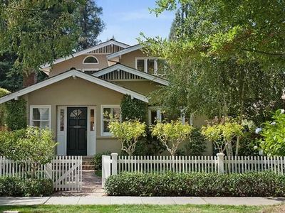 1131 Lincoln Ave, Palo Alto, CA, 94301