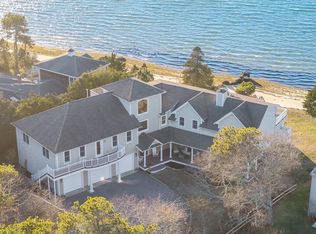 15 Seconsett Point Road, Mashpee, MA 02649