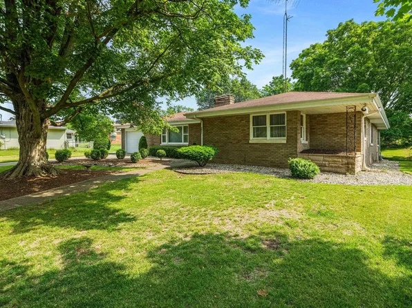 1821 Campeau St, South Bend, IN 46617