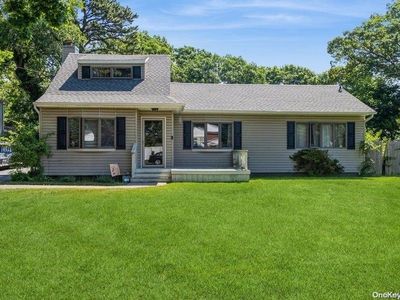 2209 Louis Kossuth Avenue, Ronkonkoma, NY, 11779