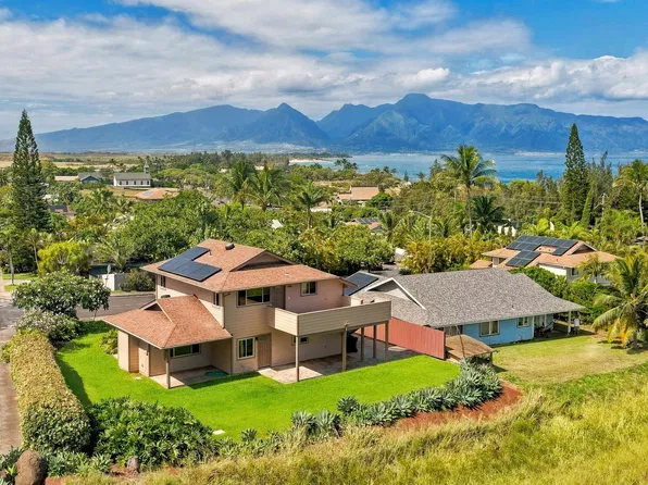 4 N Laelua Pl, Paia, HI 96779