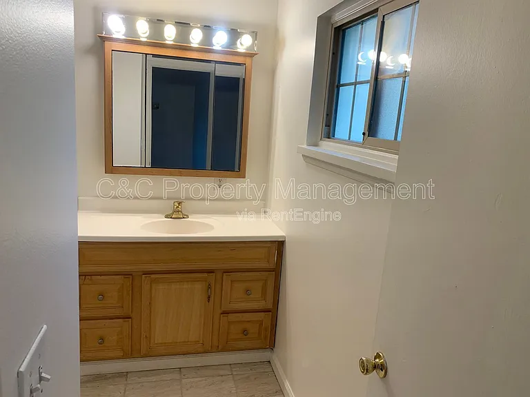 1699 S Blaney Ave — Photo 7