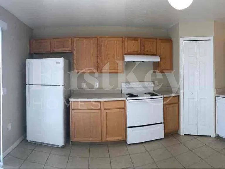 3638 Queens Cove Blvd — Photo 16