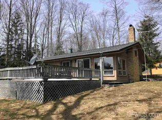 7907 W Island Lake Rd, Manistique, MI 49854