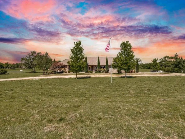 10331 S 89th Cir E, Mulvane, KS 67110