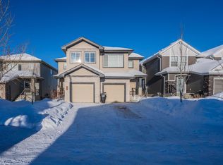 5206 20th Ave SW, Edmonton, AB T6X1V6