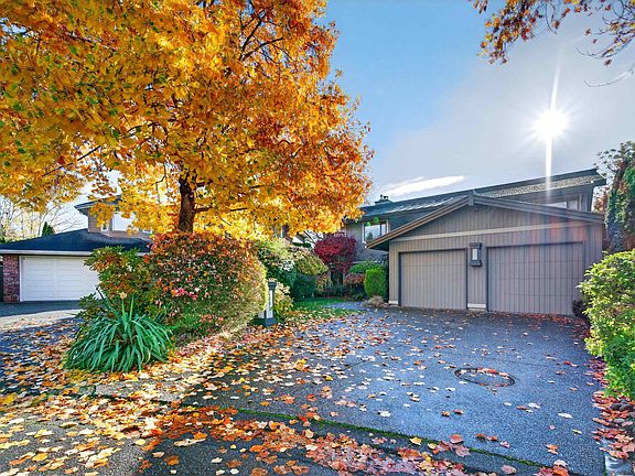 3rd image of 5891 Laurelwood Ct