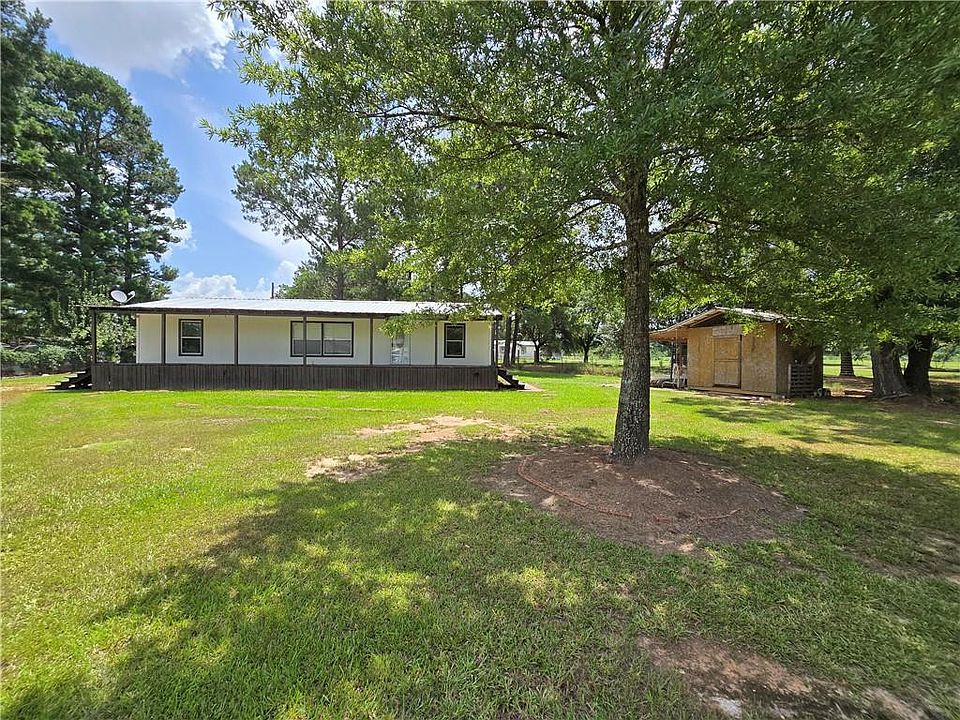 1st image of 31268 Crain Rd
