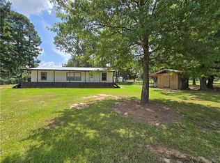 31268 Crain Rd, Albany, LA 70711