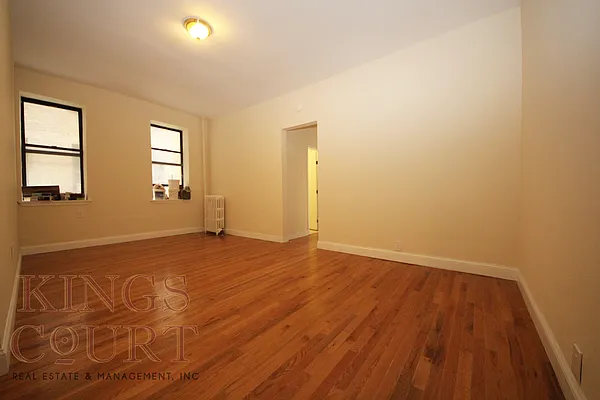 Rented by Kings Court Real Estate | media 29