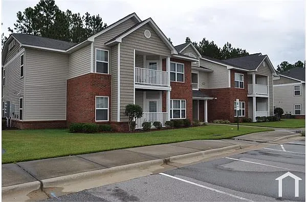 Building Photo - 3315 Gibbon Dr