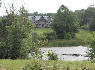 511 Phipps Ln, Wallingford, KY 41093