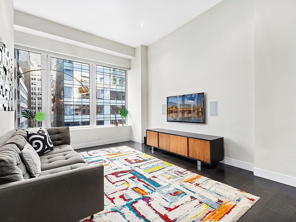 1st image of 111 Fulton St APT 824