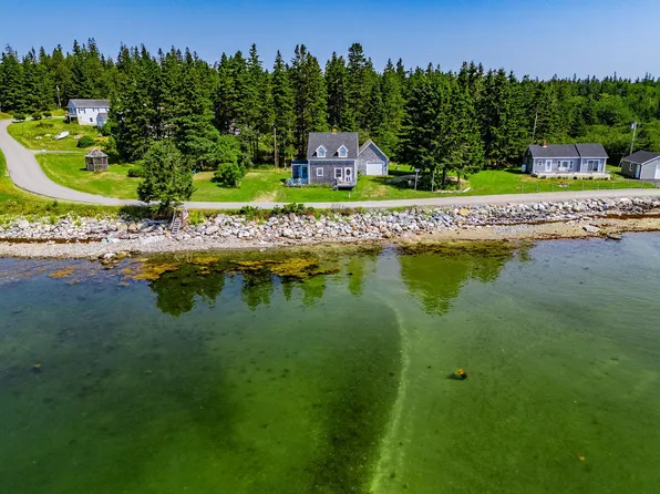 130 Haskell District Road, Deer Isle, ME 04627