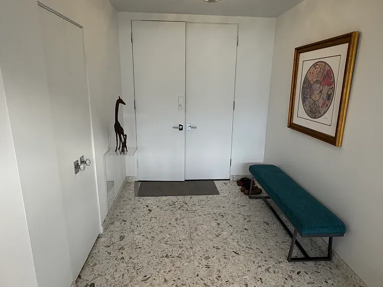 S Madrona Dr — Photo 15