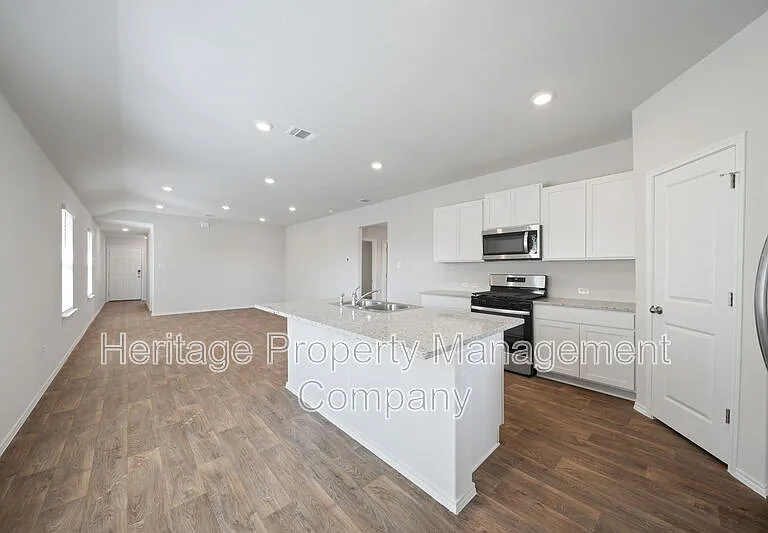 15706 Clove Spice Way — Photo 11