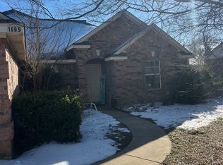 1005 Karen St, Aubrey, TX 76227