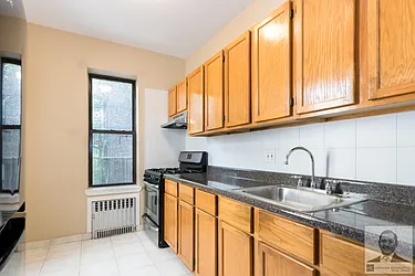 Rented by Garfield Realty 