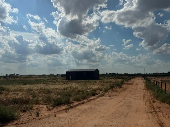 2740 County Road 355, Denver City, TX 79323
