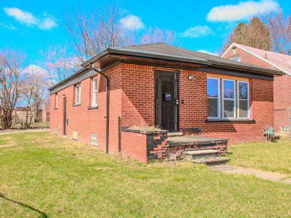 15301 Stout St, Detroit, MI 48223