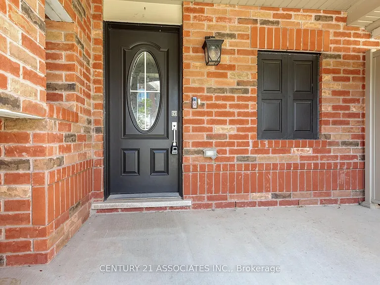 362 Cavanagh Ln — Photo 3