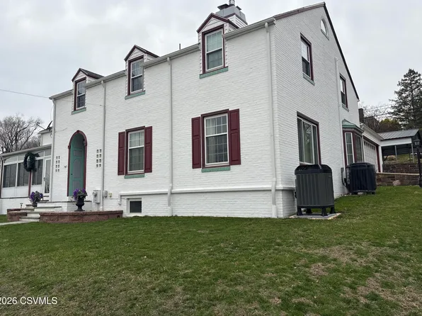 747 E 3rd St, Bloomsburg, PA 17815