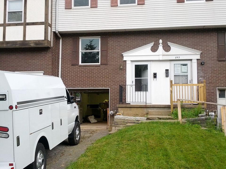 1st image of 855 Blackberry St