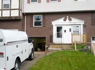 855 Blackberry St, West Mifflin, PA