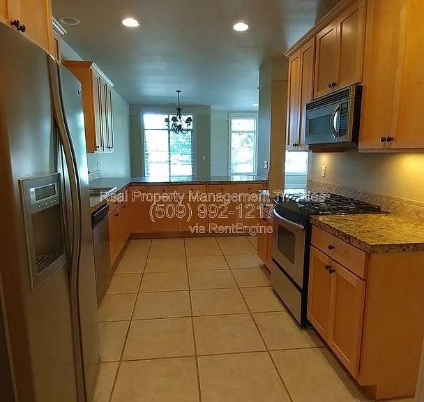 459 Columbia Point Dr — Photo 6