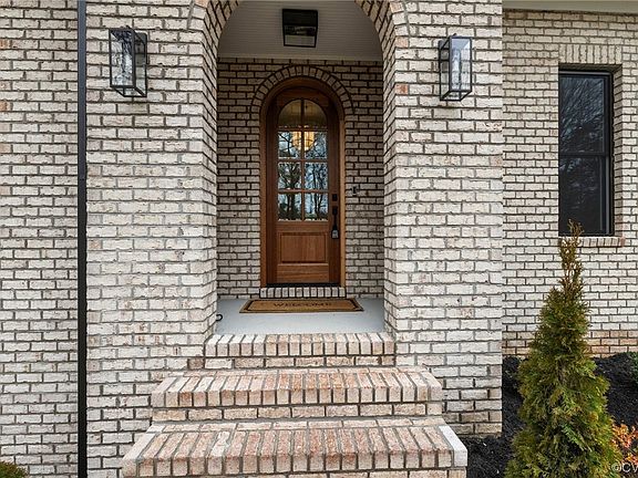 4th image of 12010 Bromwich Dr