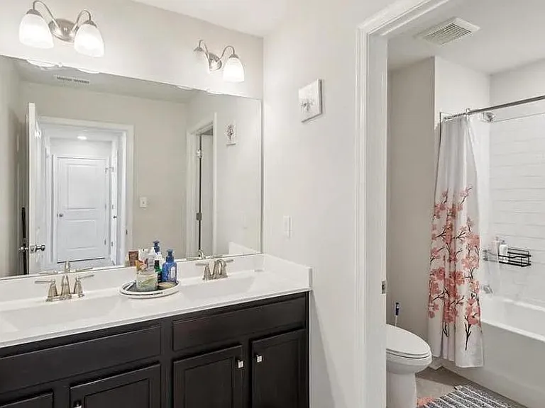5 Roberta Way — Photo 21