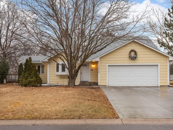 11740 Lasalle Cir NE, Albertville, MN 55301