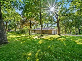 149 Hickory Loop Dr, Sandwich, IL 60548