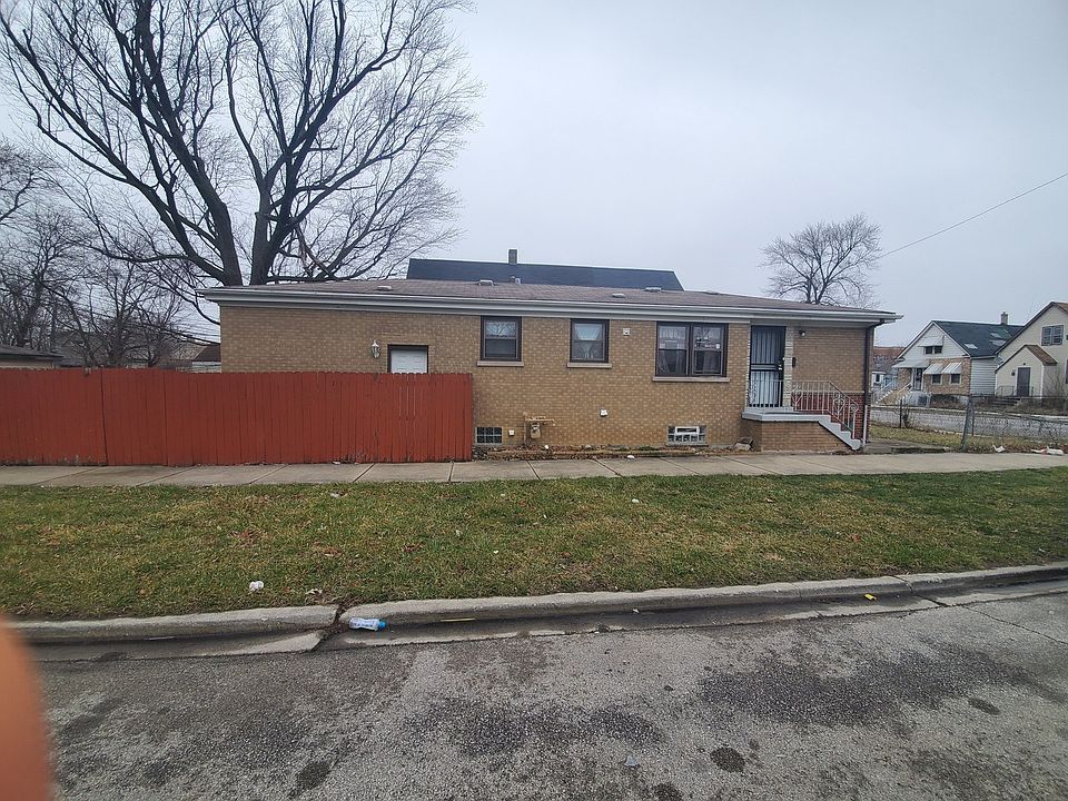 1st image of 10924 S Wentworth Ave