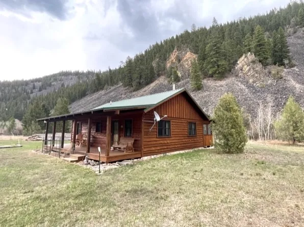 20 Idle Hour Way, Clinton, MT 59825