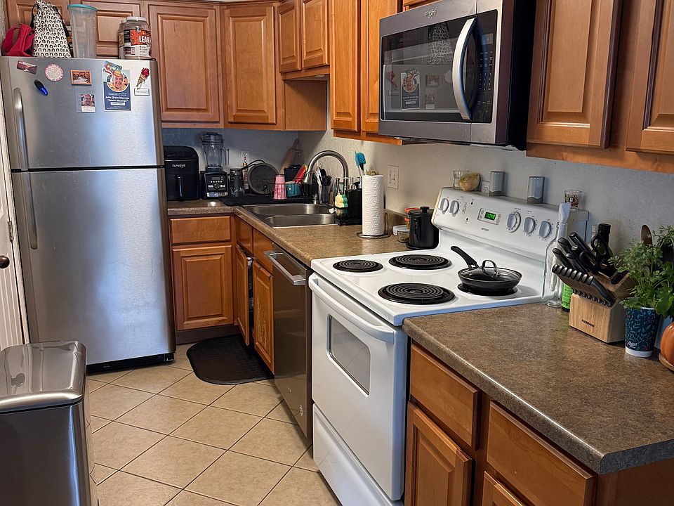 1st image of 4220-22 W Mangold Ave