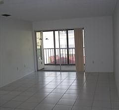 4th image of 2599 Woodgate Ln