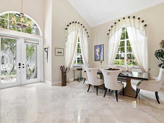 3rd image of 9867 Woolworth Court