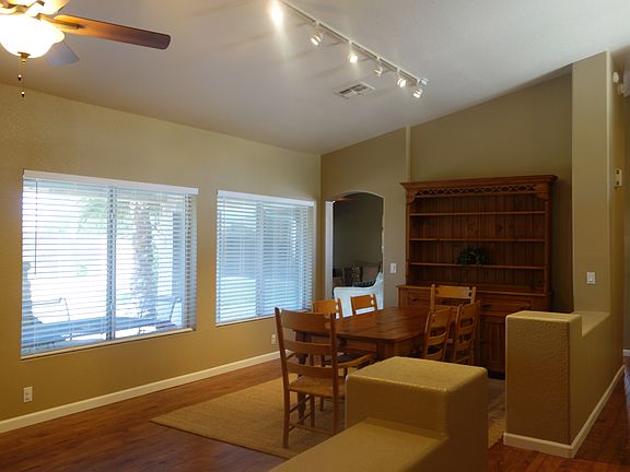 Front Dining Room/Pool Table