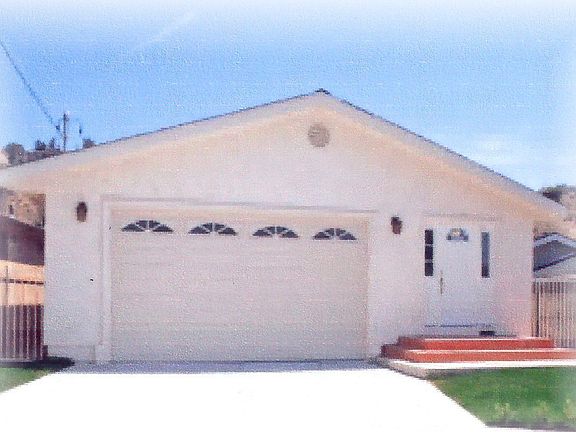 Built in 2008... LIKE NEW!