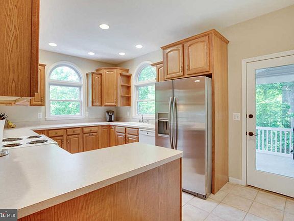 2nd image of 1146 El Dorado Dr
