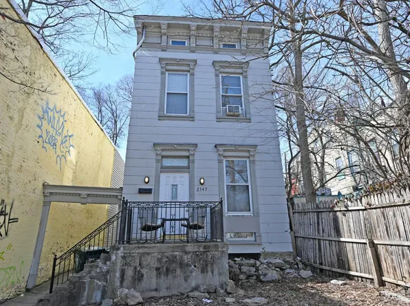 2347 W Clifton Ave, Cincinnati, OH 45219