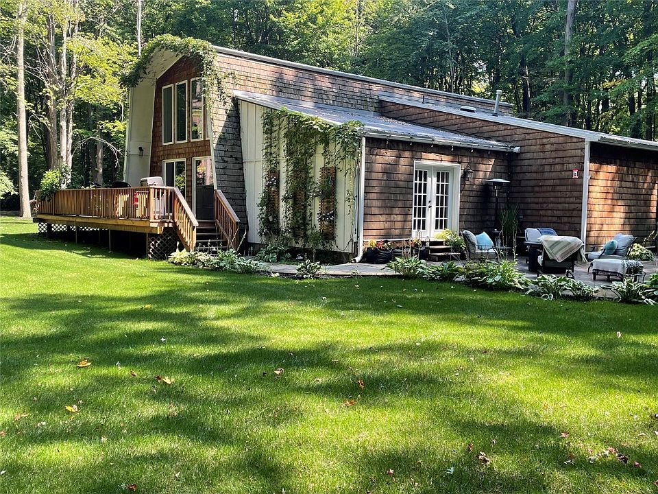 1st image of 5711 Bonaventure Dr