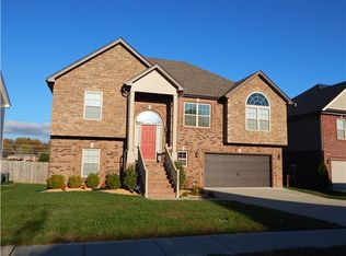 1361 Allmon Dr, Clarksville, TN 37042