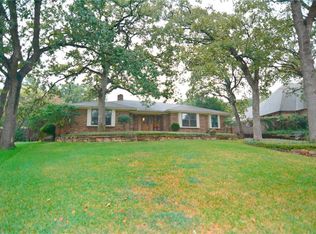 724 Patty B Ln, Burleson, TX 76028