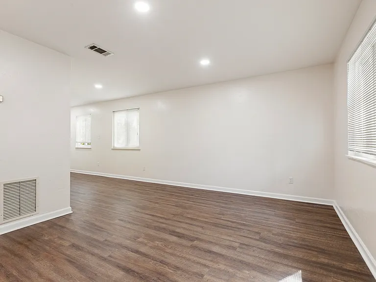 2150 Corinne St #B — Photo 12