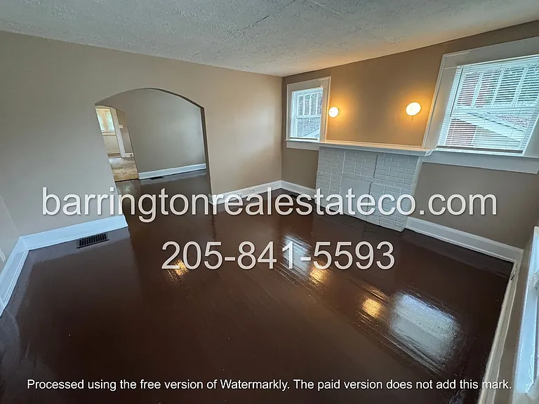7343 Queenstown Ave — Photo 2