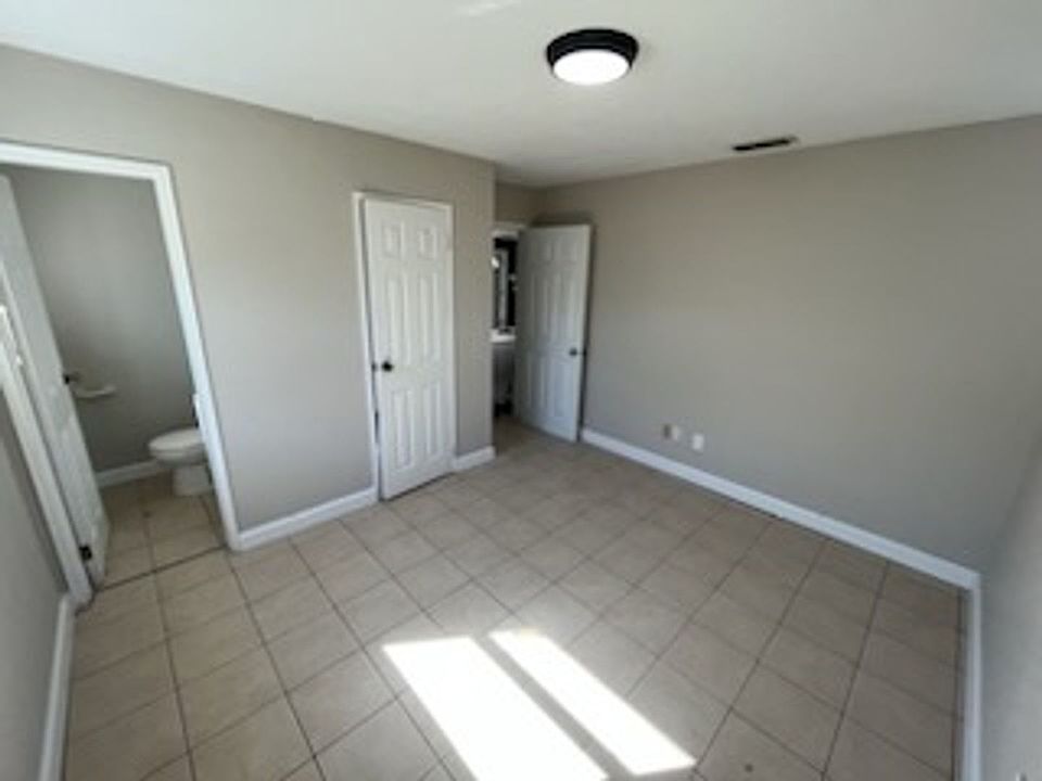 1st image of 1718 Elk Dr