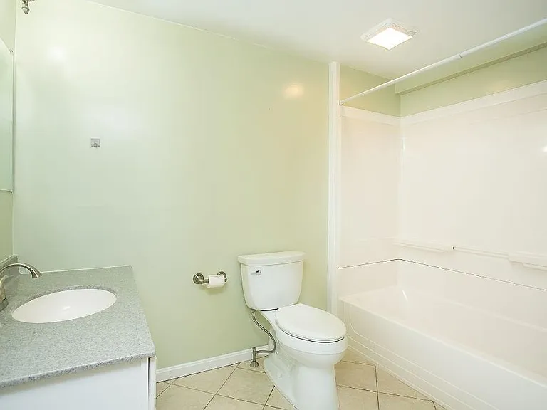 132 Evarts St #2 — Photo 13